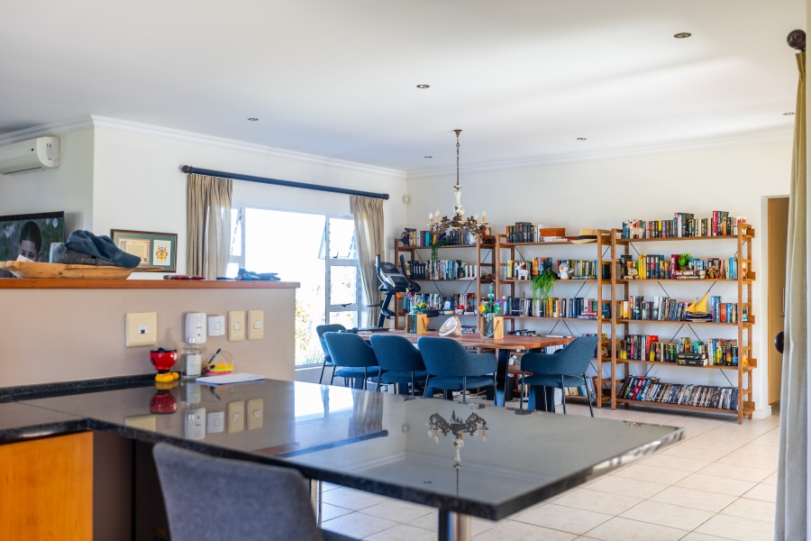 4 Bedroom Property for Sale in Pezula Golf Estate Western Cape